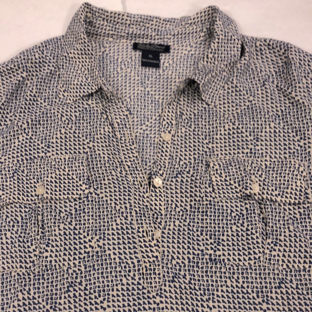 Lucky Brand XL Shirt Blue Cream Design Part Button-Up 3/4 length sleeve Pockets
